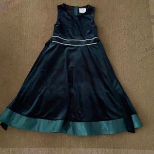 Holiday green velvet dress